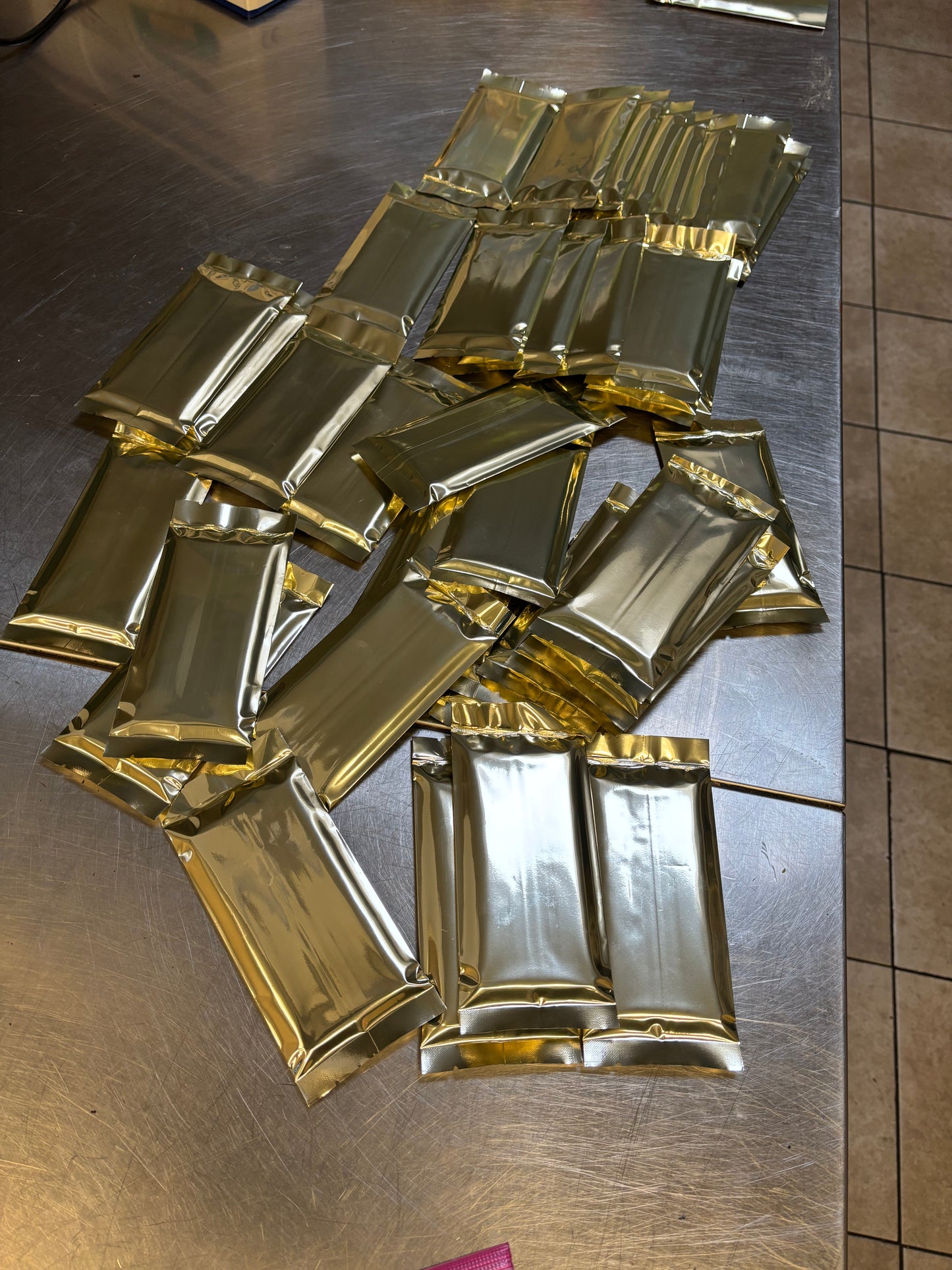 Tom & Jerry's 40 gram Chocolate TartCherry Booster bars